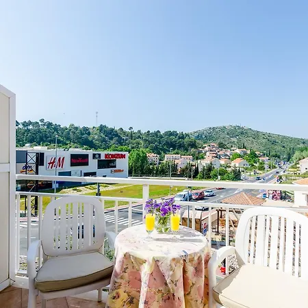 Guest house Pansion Srebreno