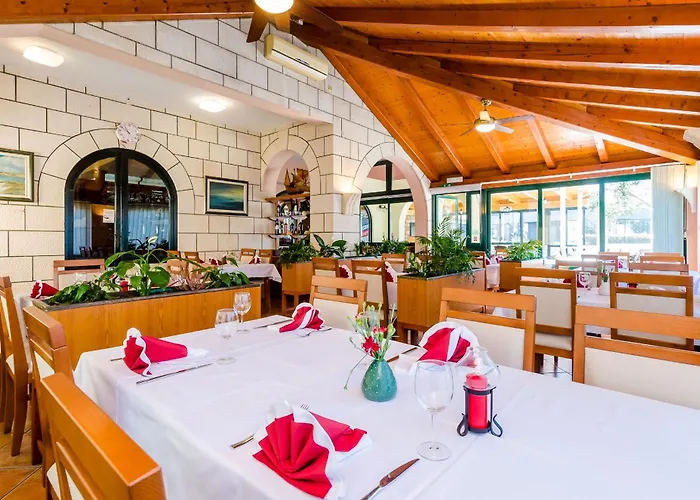 Konukevi Pansion Srebreno 3*